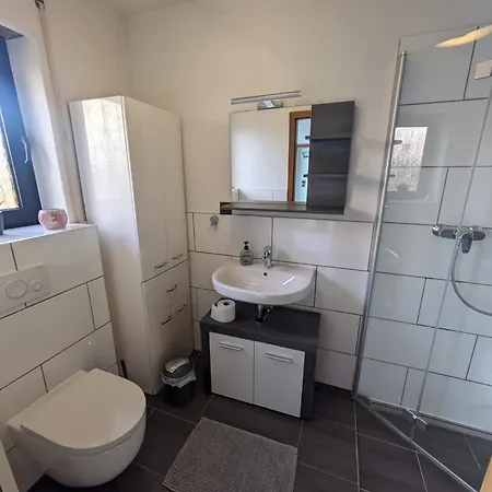 2 Schlaf- & 2 Badezimmer - Direkte Busverbindung Bis Koeln Hbf, Messe Leverkusen Extérieur photo