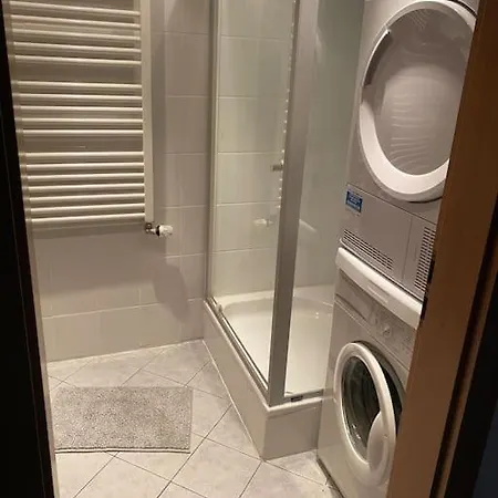 2 Schlaf- & 2 Badezimmer - Direkte Busverbindung Bis Koeln Hbf, Messe Leverkusen Extérieur photo